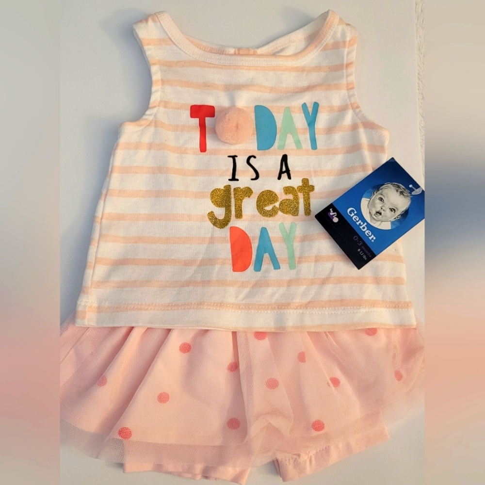 New Gerber Girl Summer outfit